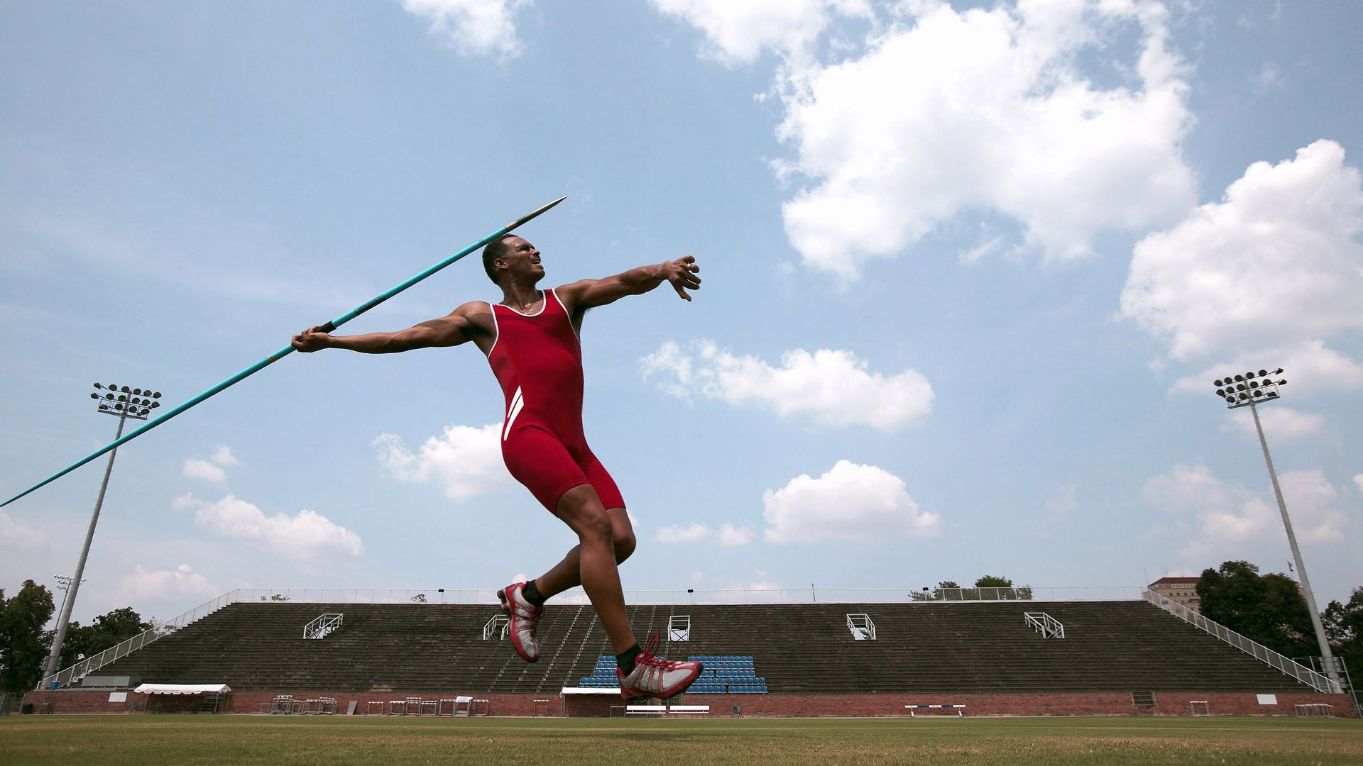 当绝杀跨越时空,从NBA季后赛到罗马城,决胜时刻的永恒魅力