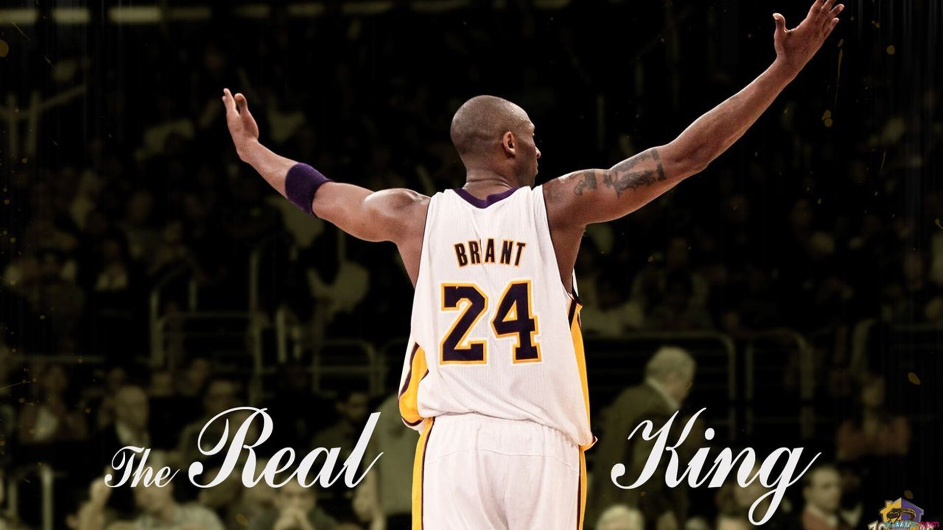 绝境中的光辉与永恒的背影—当法国险胜瑞士，皮克刷新纪录的背后